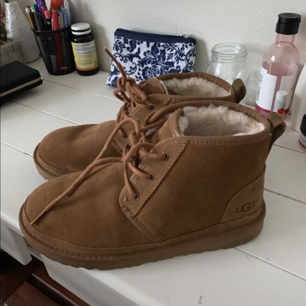 NWOT NEUMEL UGG BOOTS